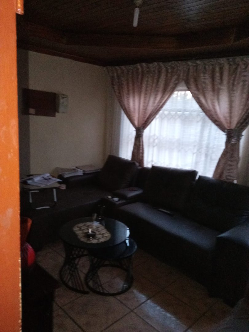 2 Bedroom Property for Sale in Mothutlung-A North West